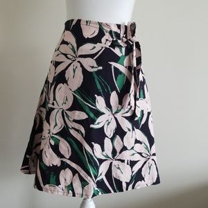 🤗Sold out🤗NWOT Floral A line skirt